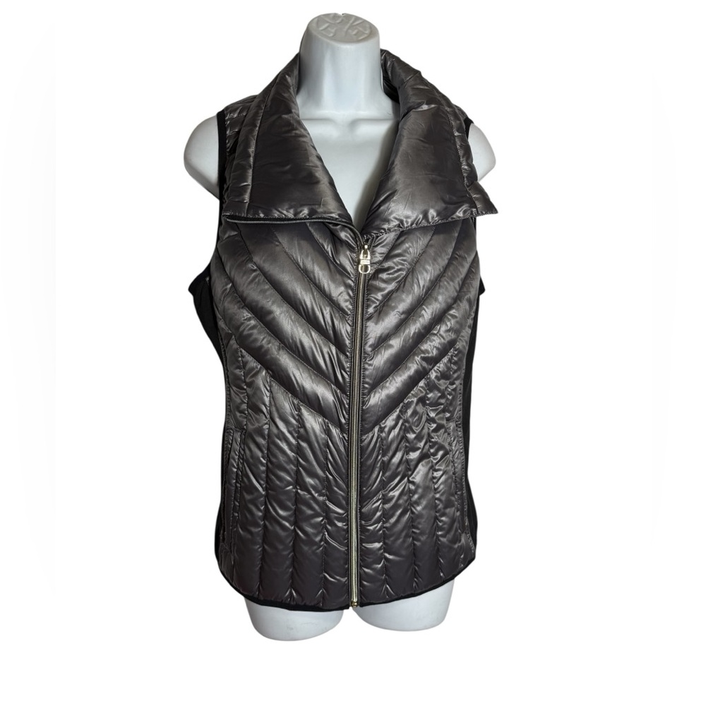 Calvin Klein Puffer Vest Size Medium Women's Gray Metallic‎ Down Puffer Vest 🩶